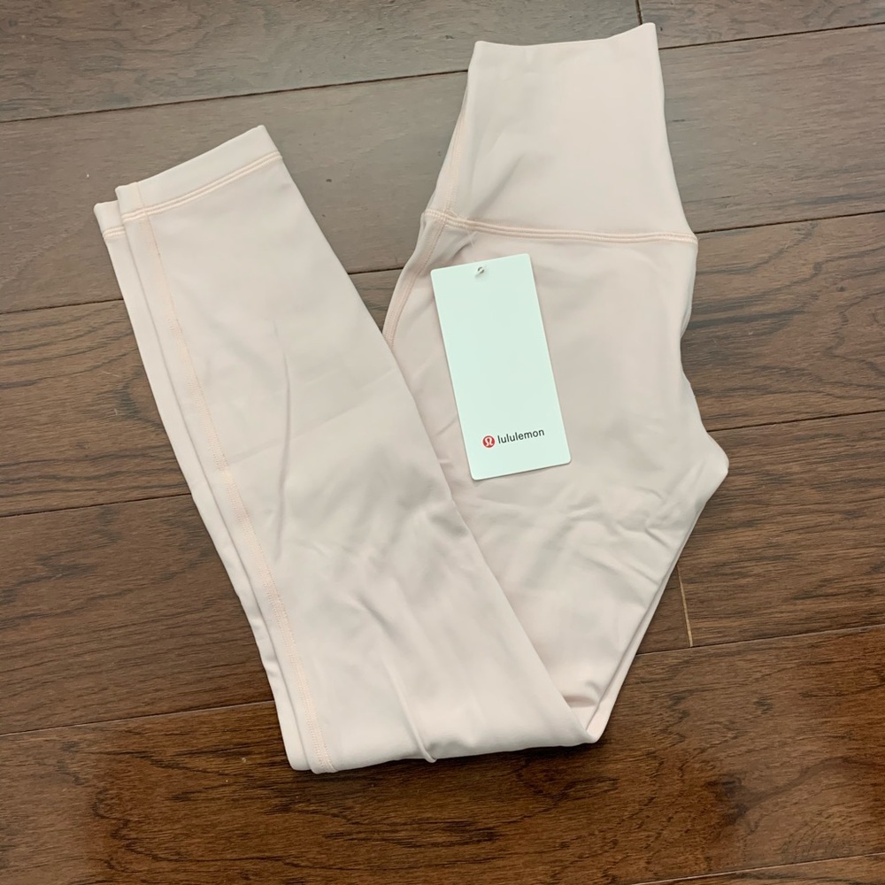brand new lululemon align leggings 25”